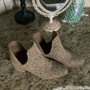 Coconuts Leopard boots